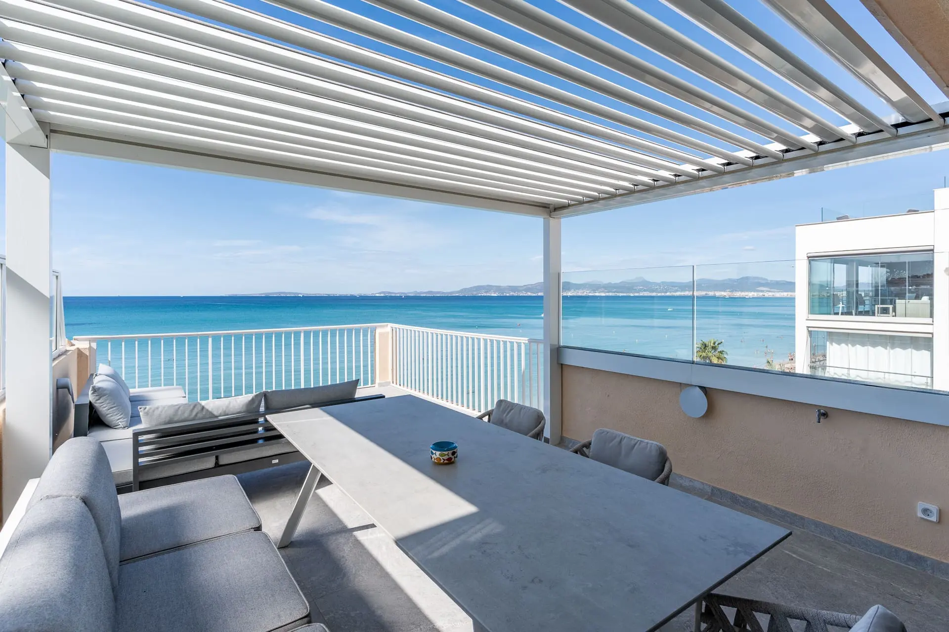 Spectacular First-Line Luxury Four-Bedroom Penthouse with Sea Views and Spacious Terrace - Homes In Mallorca