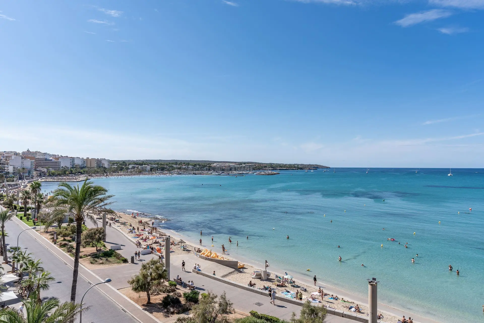 Spectacular First-Line Luxury Four-Bedroom Penthouse with Sea Views and Spacious Terrace - Homes In Mallorca