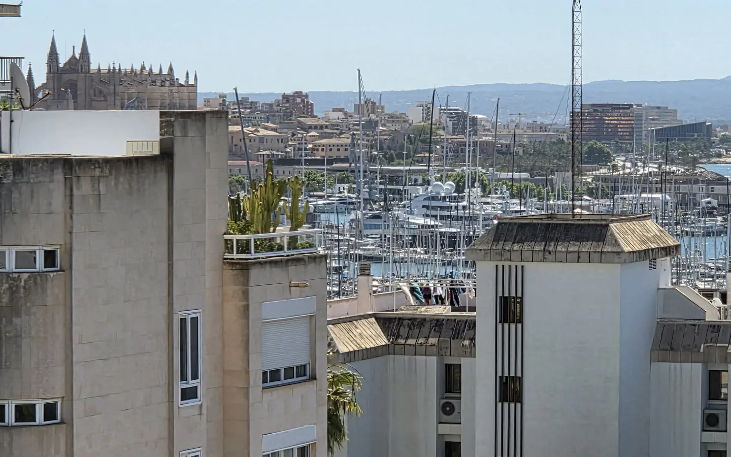 Featured Luxury Apartments in Bellver Place with Palmallorca
