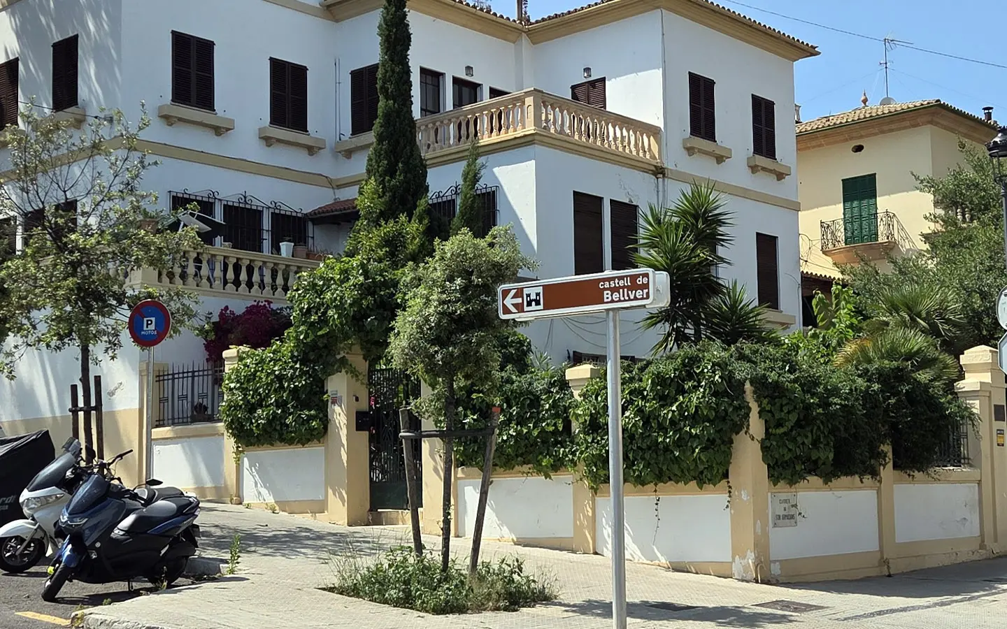 Bellver Local and Luxury Apartments in Palma with Palmallorca
