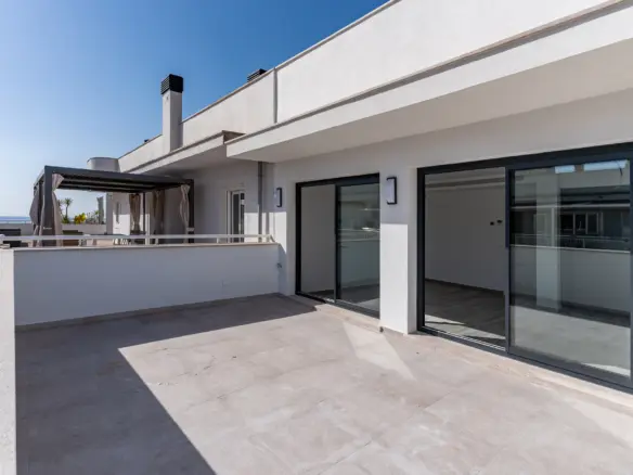 Unique Townhouse with Private Garage, Lift and Sea View in Portixol | Homes In Mallorca