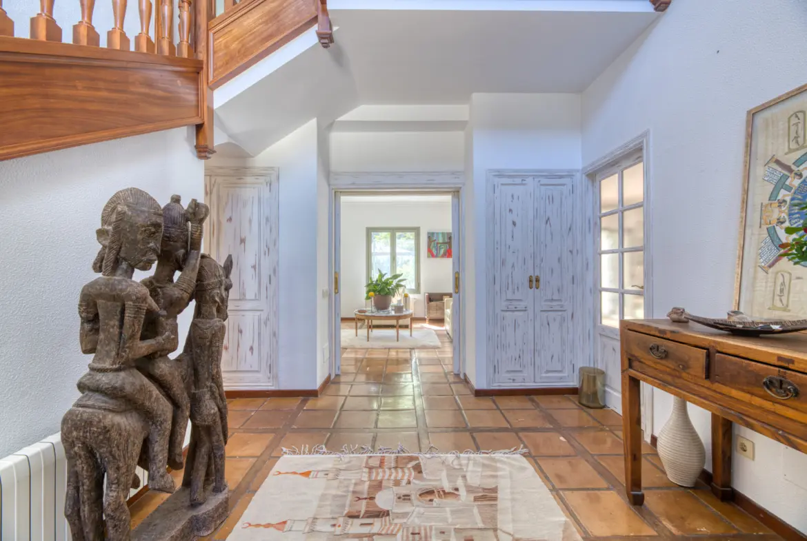 1760459046-c2193412-f42b-439e-8da3-6803e412c88e