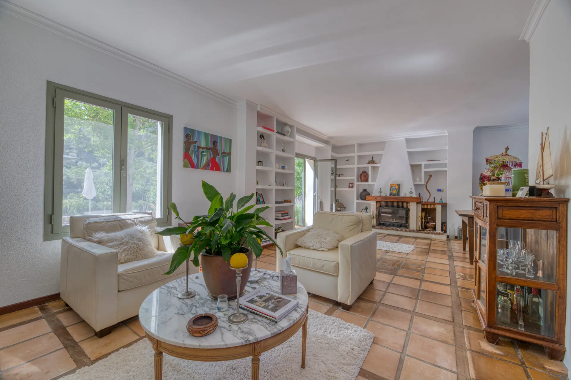 1760459051-41861f75-63ec-4ae1-a024-e38452b3c16c