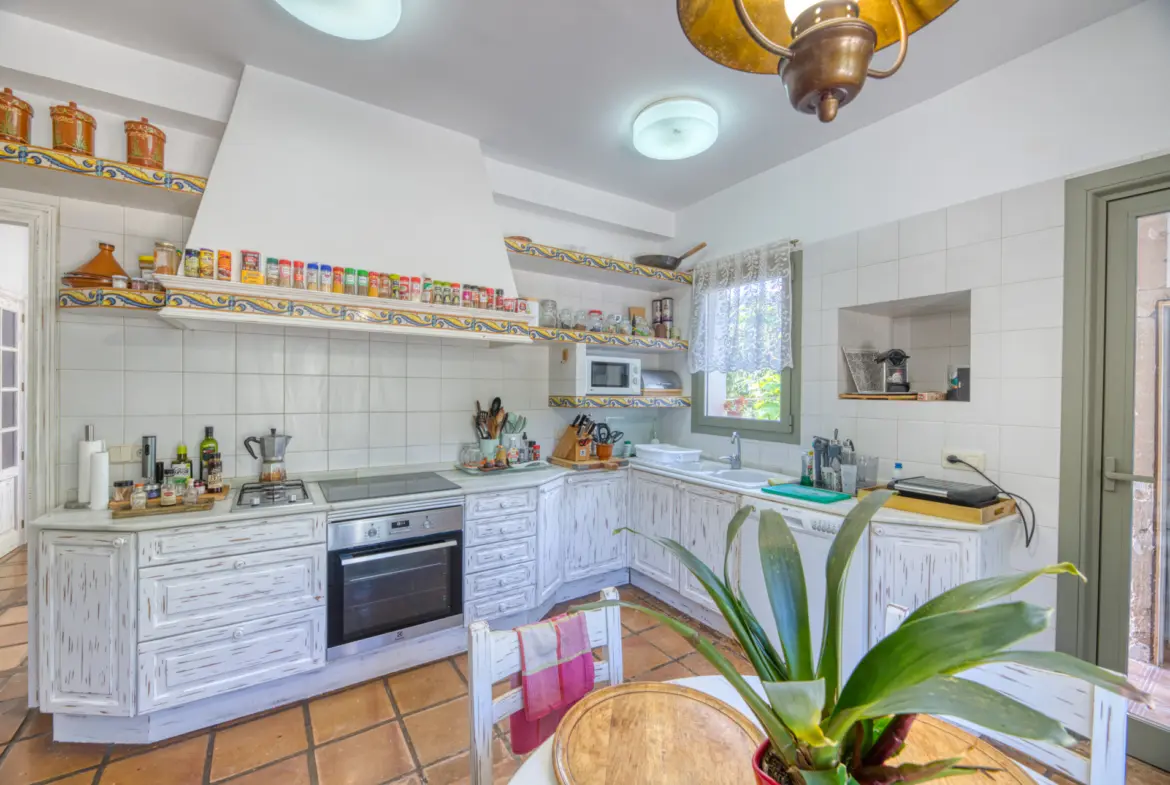 1760459061-46515f98-9e33-43f6-b272-666eac556875