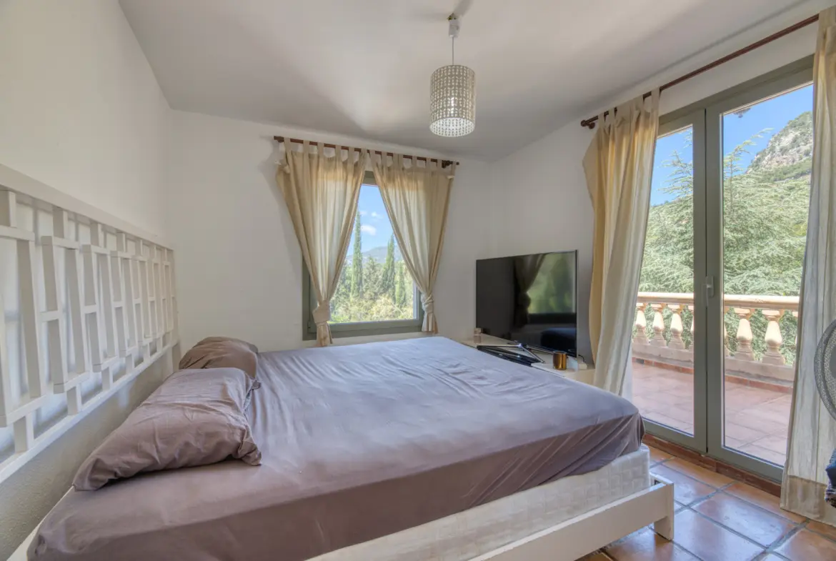 1760459072-955fd96c-418b-422d-8b86-3e93fe311207