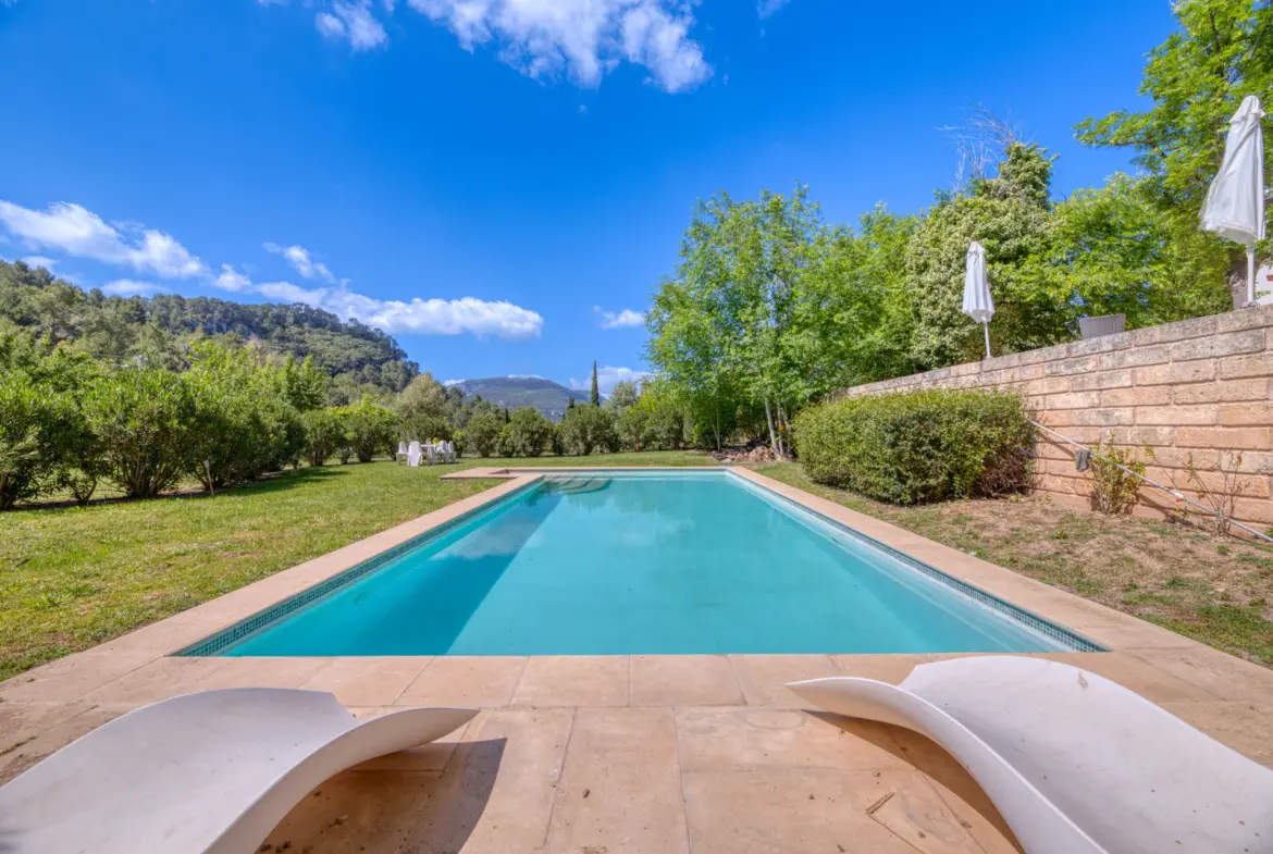 1760459095-bc94bc91-e135-4160-bbd6-a7ac65eb0688