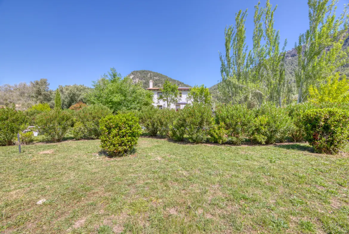 1760459106-1d35d3b2-662b-4f1c-8c53-9cf17fdad583