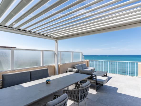 Tekst 3 Spectacular First-Line Luxury Four-Bedroom Penthouse with Sea Views and Spacious Terrace - Homes In Mallorca