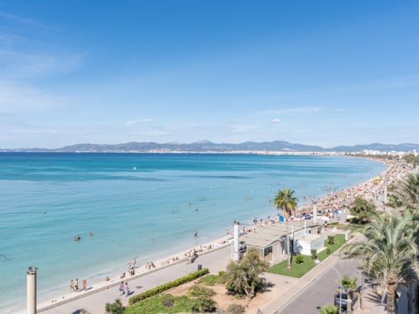Spectacular First-Line Luxury Four-Bedroom Penthouse with Sea Views and Spacious Terrace - Homes In Mallorca