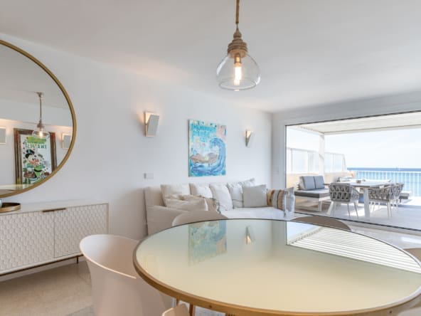 Spectacular First-Line Luxury Four-Bedroom Penthouse with Sea Views and Spacious Terrace - Homes In Mallorca