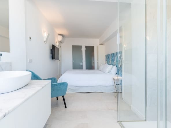 Spectacular First-Line Luxury Four-Bedroom Penthouse with Sea Views and Spacious Terrace - Homes In Mallorca